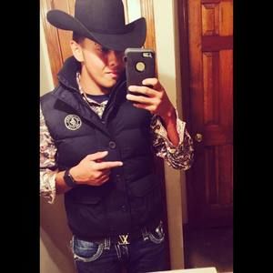 Meet your Posher, Luis